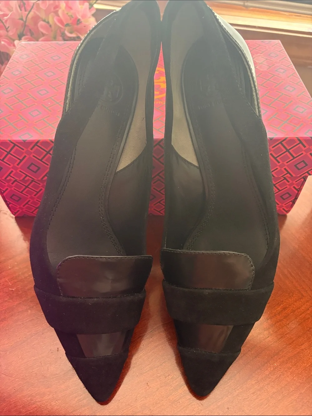 Tory Burch sleek pointed